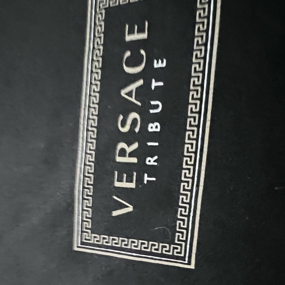 Versace Sunglasse case 6 by 2 black has cleaning cloth. - Picture 7 of 13